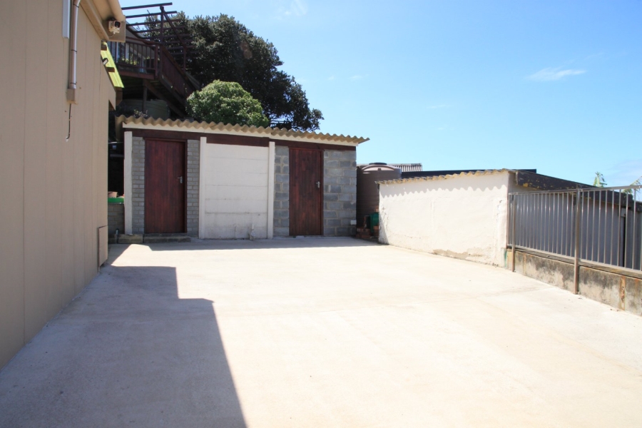 2 Bedroom Property for Sale in Seavale Eastern Cape